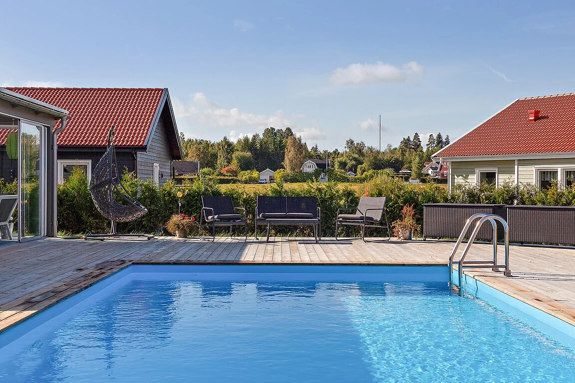 bygga pool vallingby